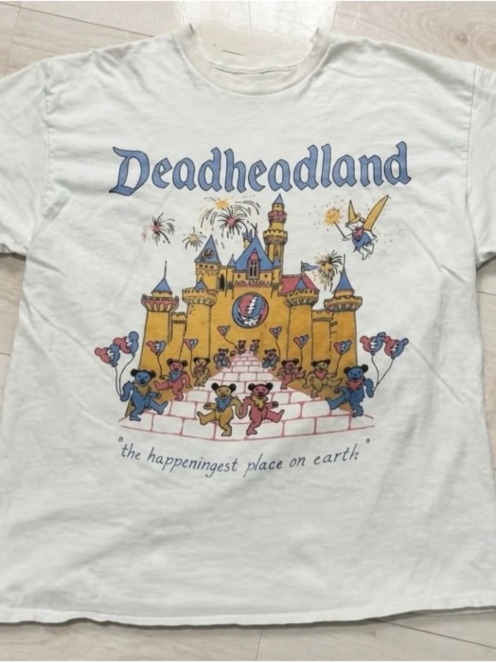 Deadheadland Graphic Tee in White